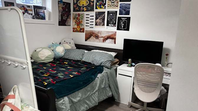 Alyssa's room