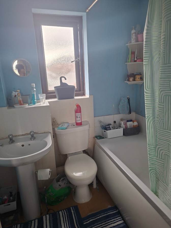 Kaye's room