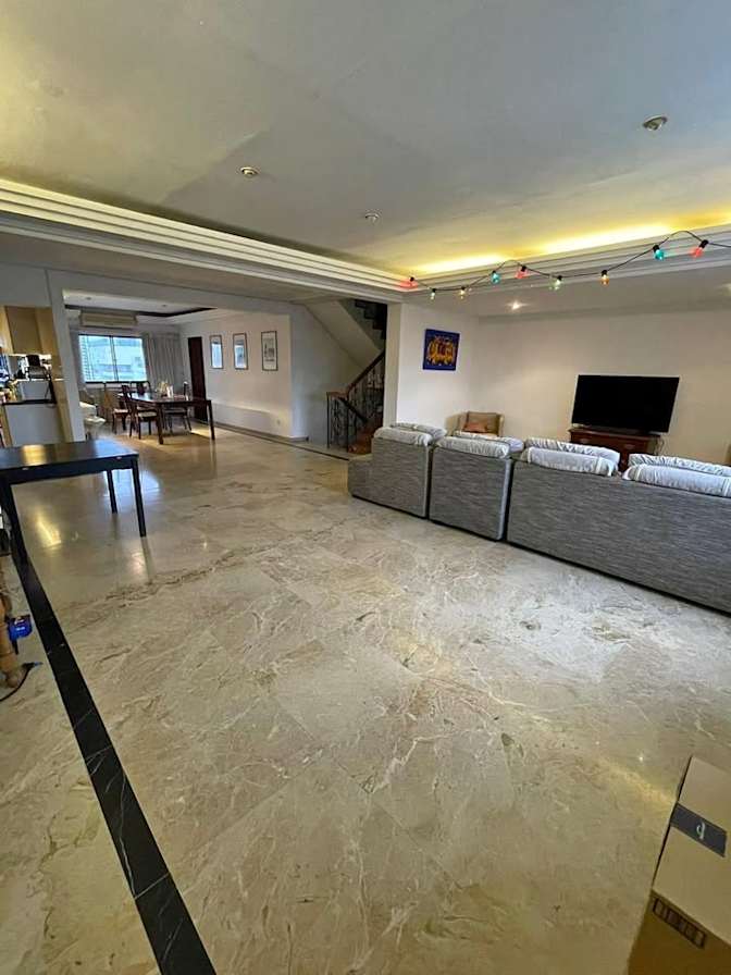 Rouzbeh's room