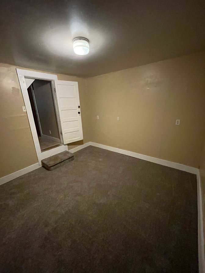 Max's room