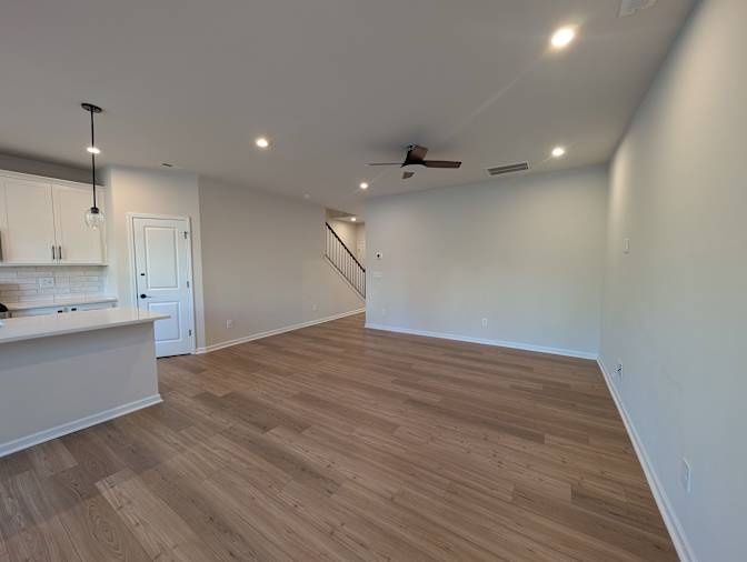 Alcove Rooms's room