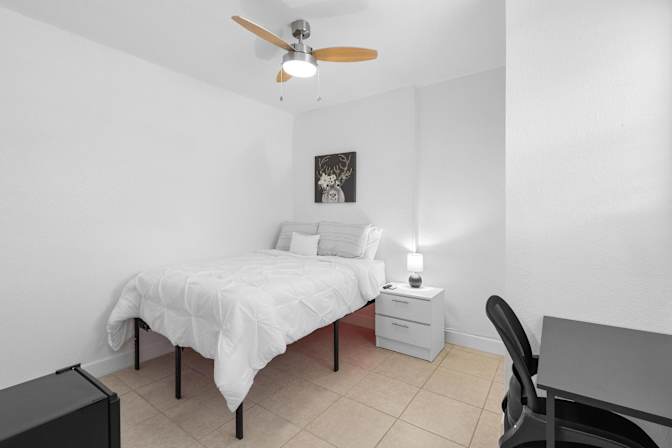 PadSplit's room