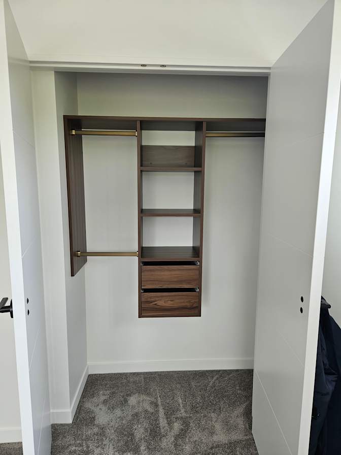 Desel's room