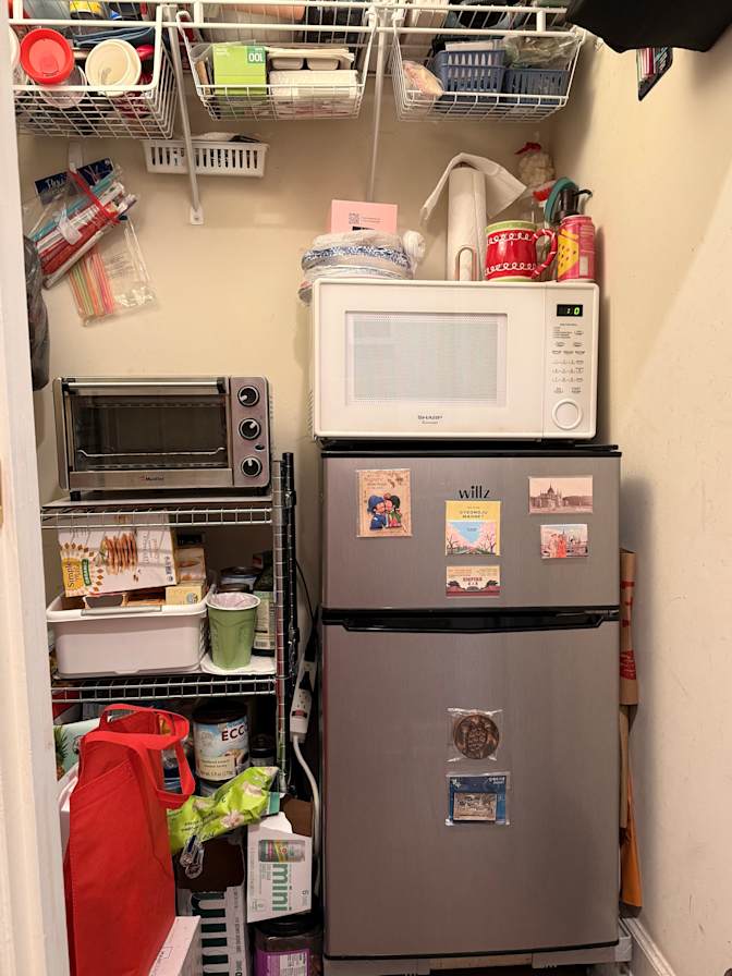 Nada Alwadi's room