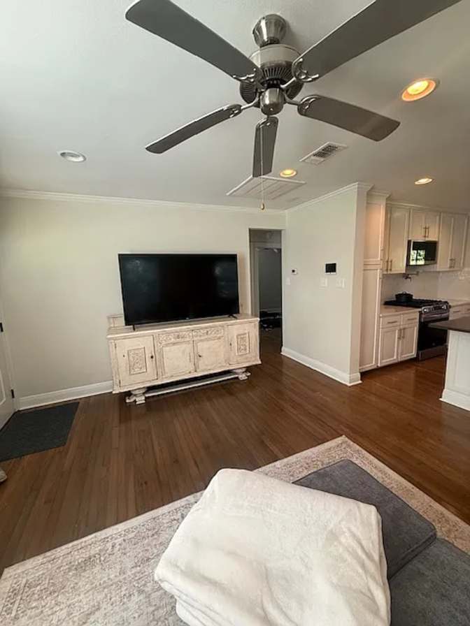 Connor H. Harpin's room