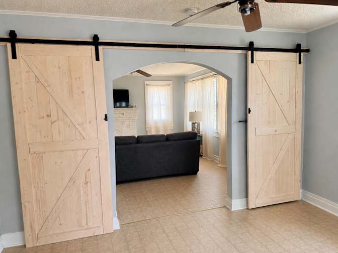Chandra Reid's room
