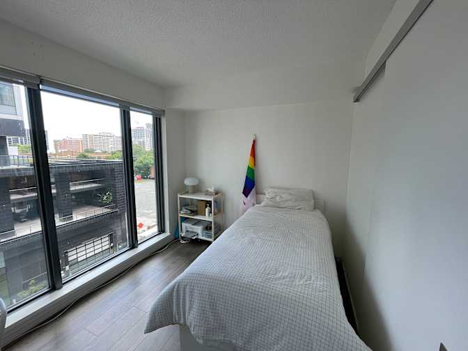 Sara's room