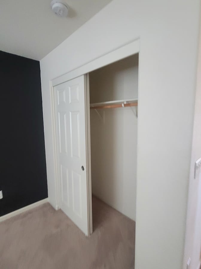 Johnny Nguyen's room