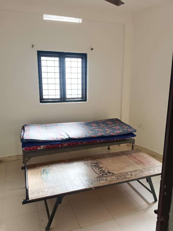 Fouzan's room
