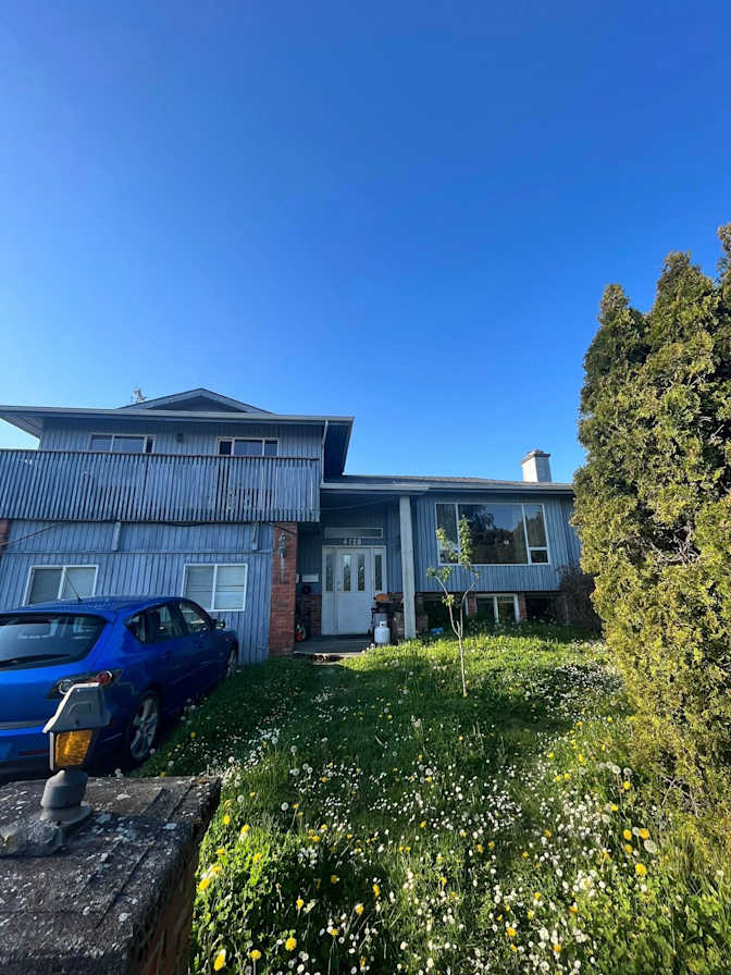 Taylor Betonte's room