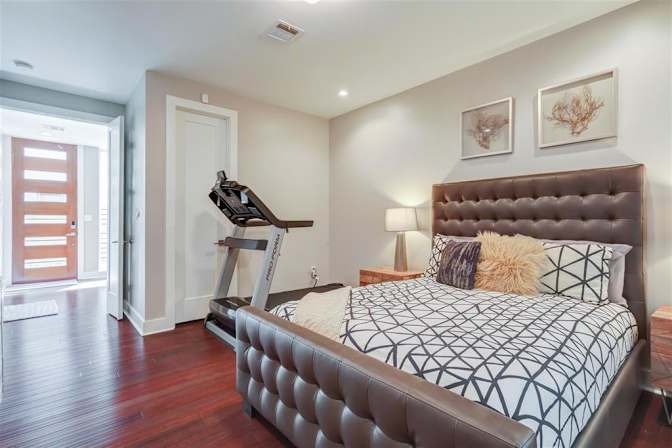 Benson's room
