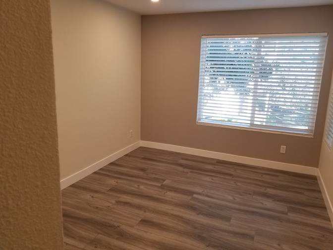 Luis's room