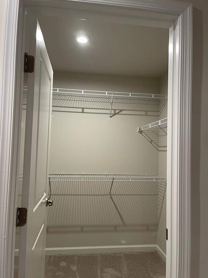 Alcove Rooms's room