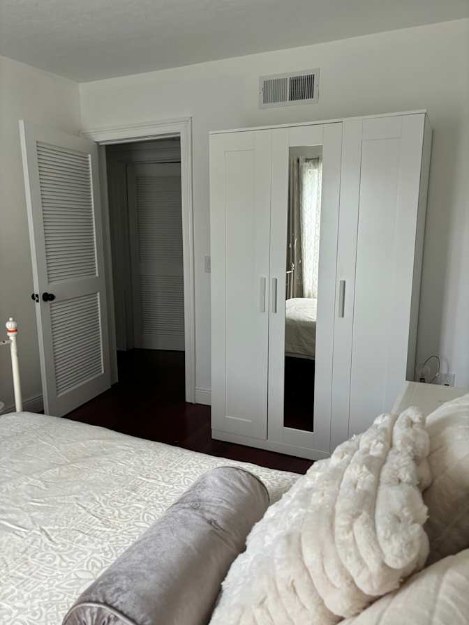 Smith's room