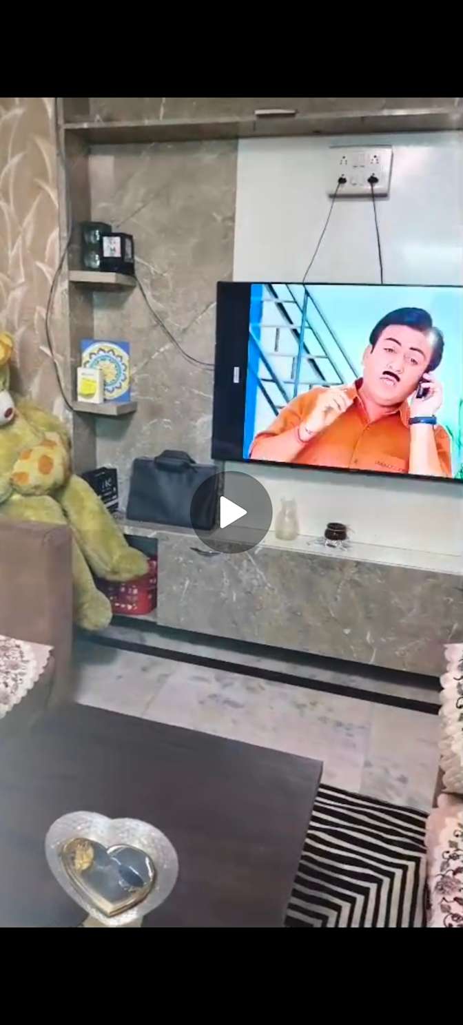 Kashish tyagi's room