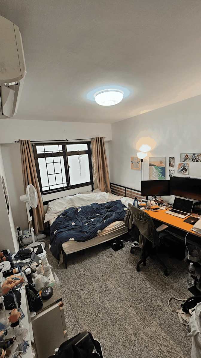 Walter's room