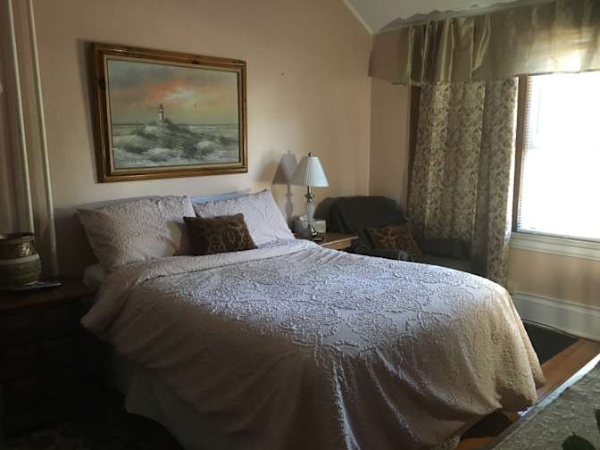 jada annel green's room