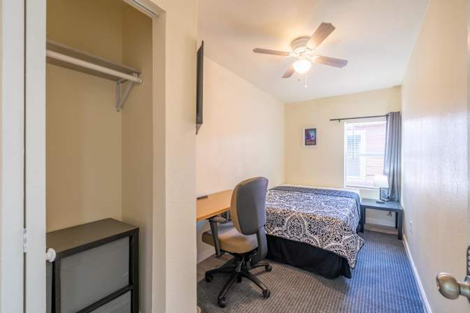 PadSplit's room