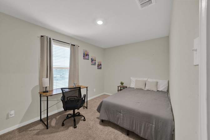 PadSplit's room