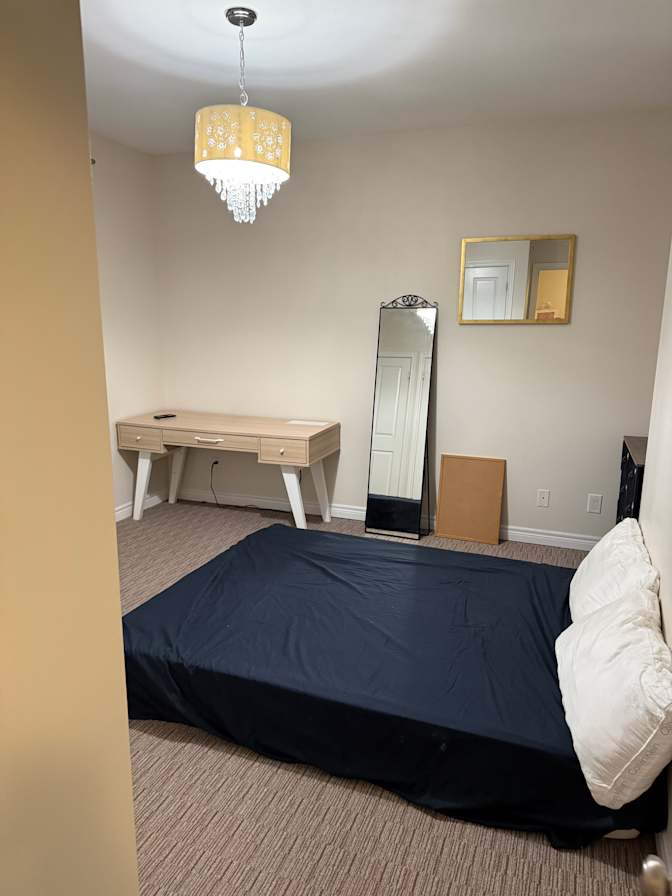 Herschelle Gill's room