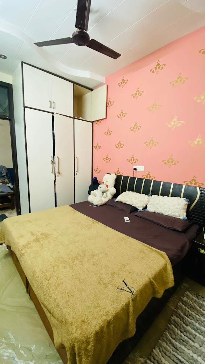 Isha's room