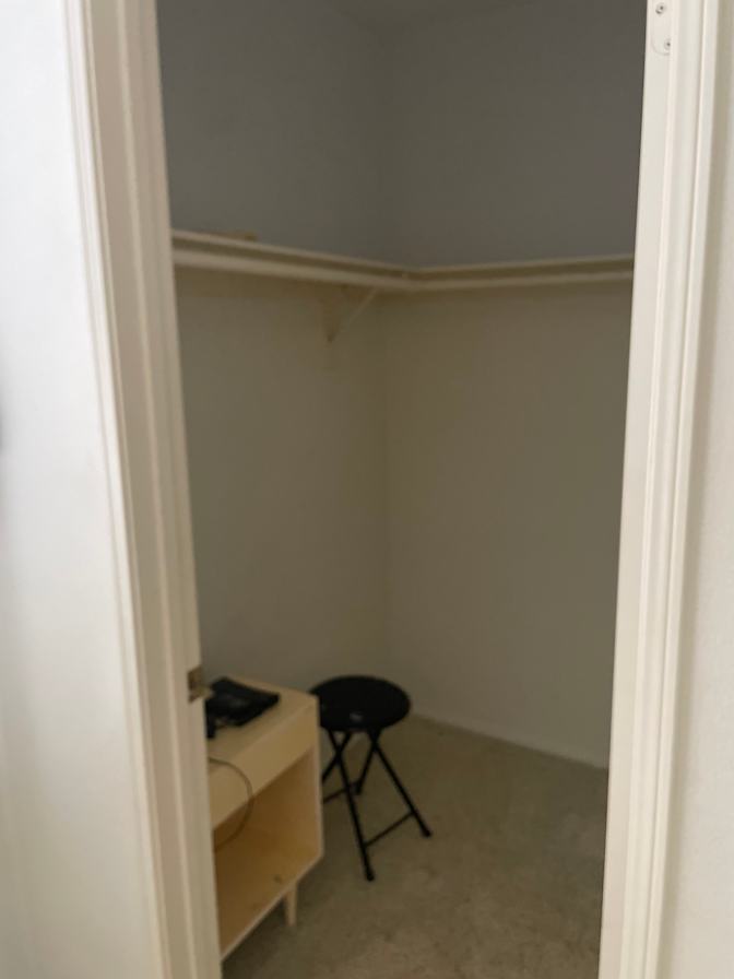 Jacques's room
