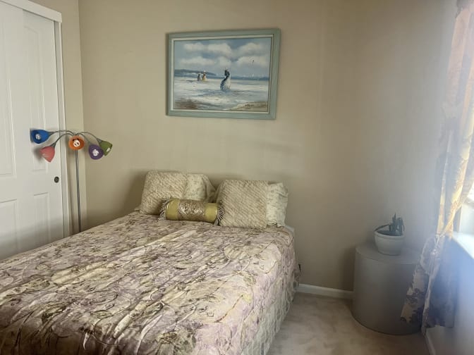 Monette's room