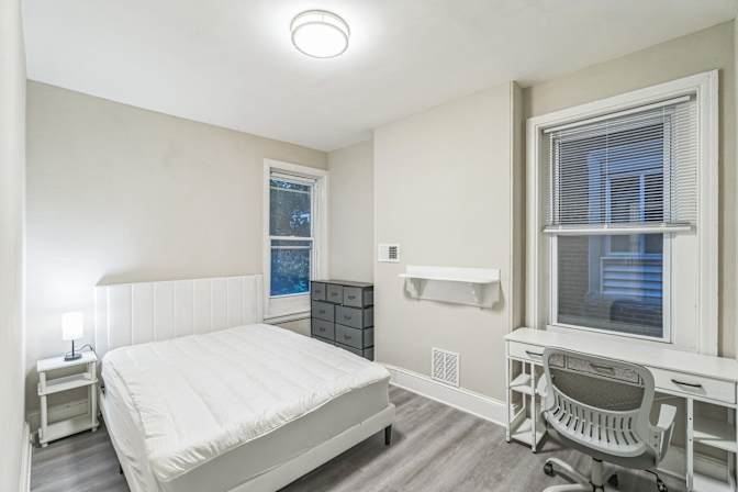 PadSplit's room