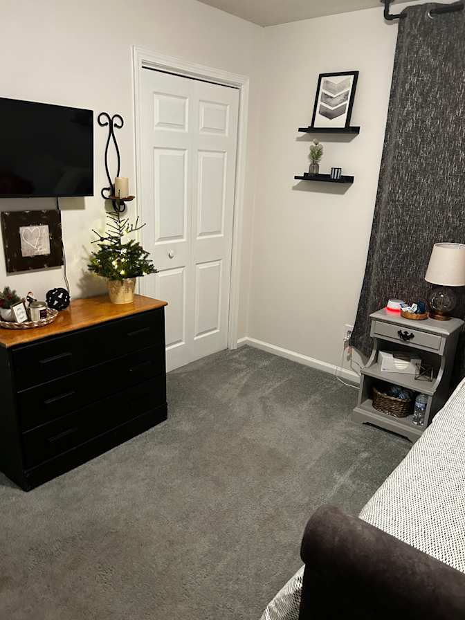 Mo's room
