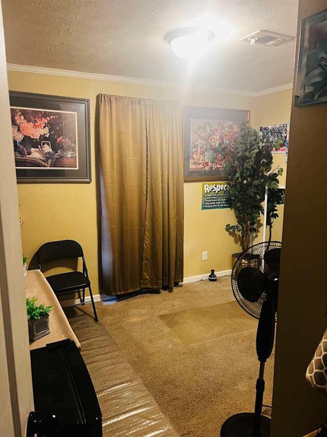 Arnita Bryant's room