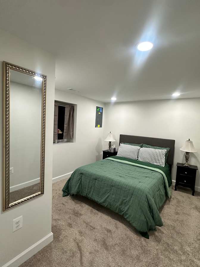 Alexis's room