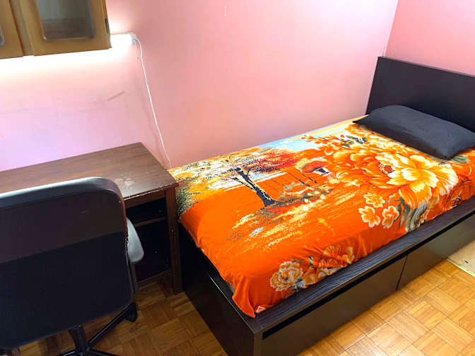 Varghe's room
