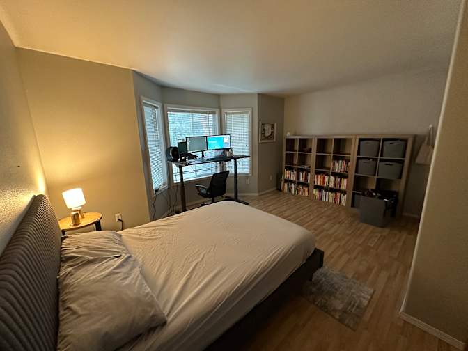 Quelio's room