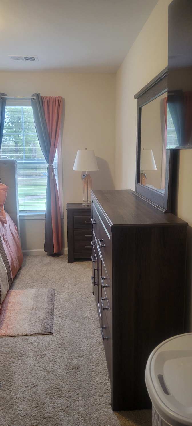 Lisa's room