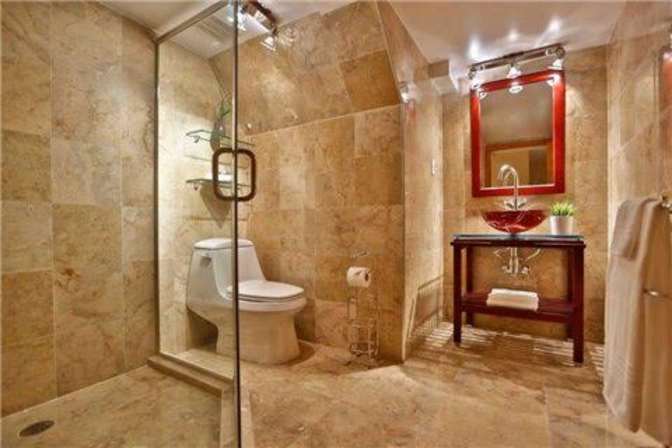 Scott Falkowski's room