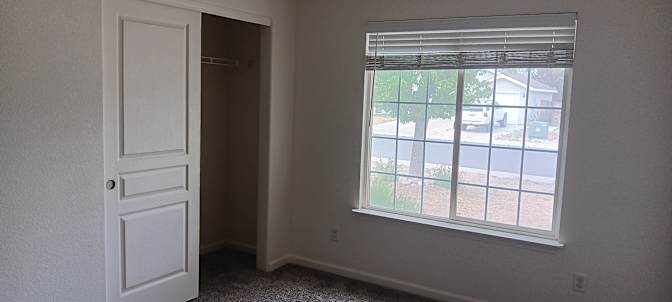 Karmen's room