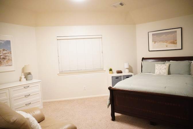 Jacqueline's room