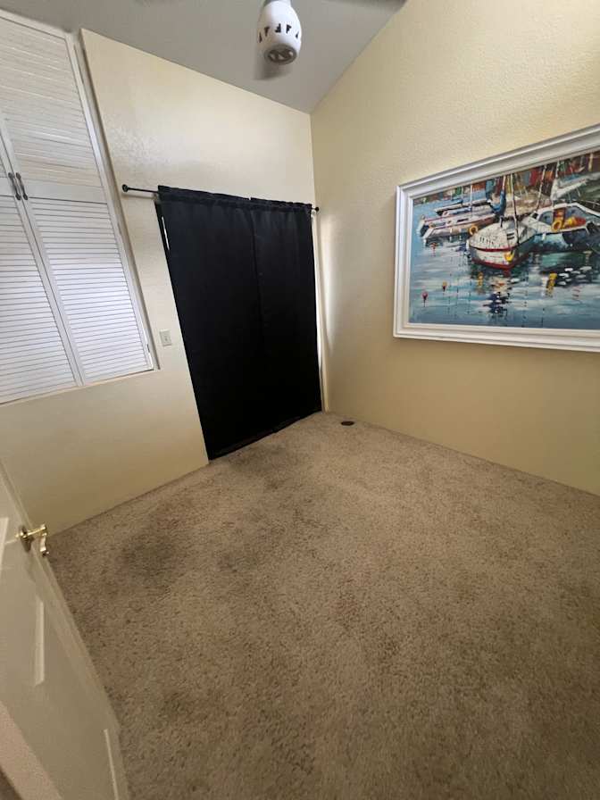 Taylor Bilyeu's room