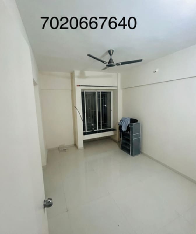 Prathmesh's room