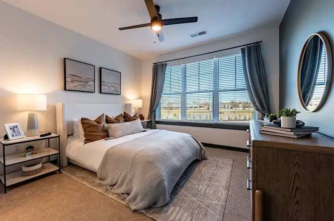 Sandy's room