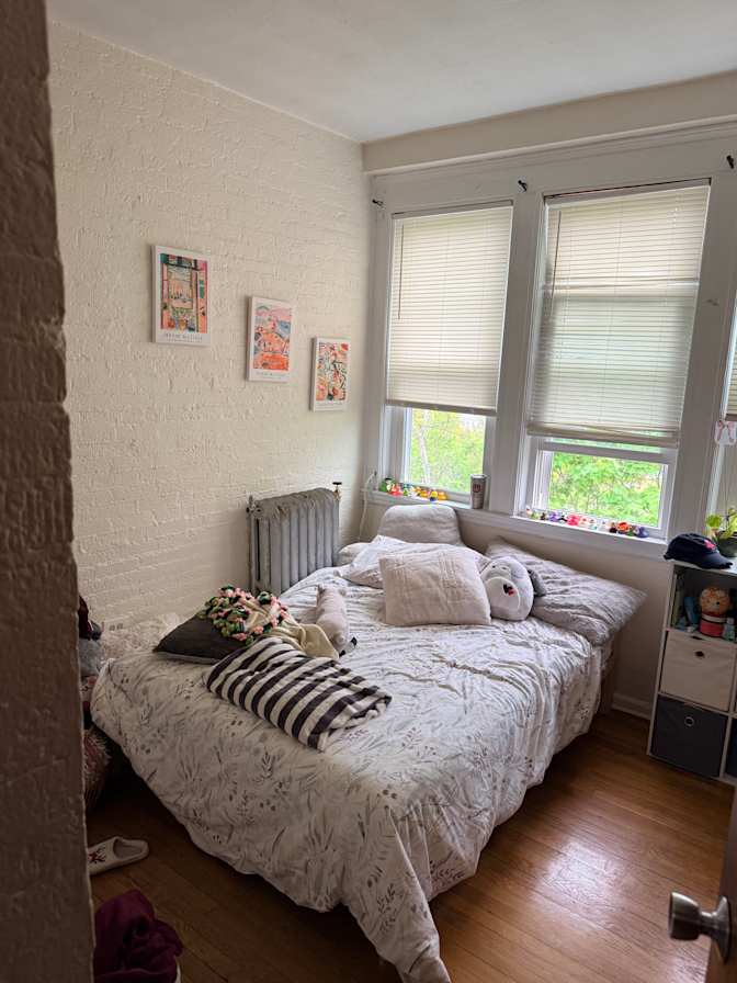 Moya's room