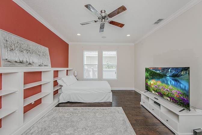PadSplit's room