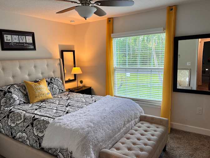 Dwayne Dyer's room