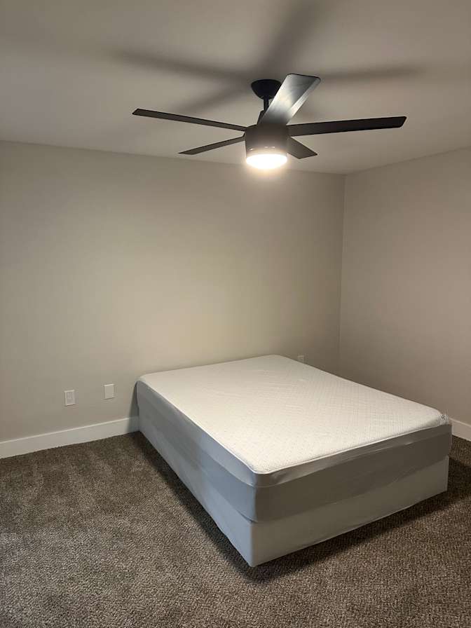 Mladen's room