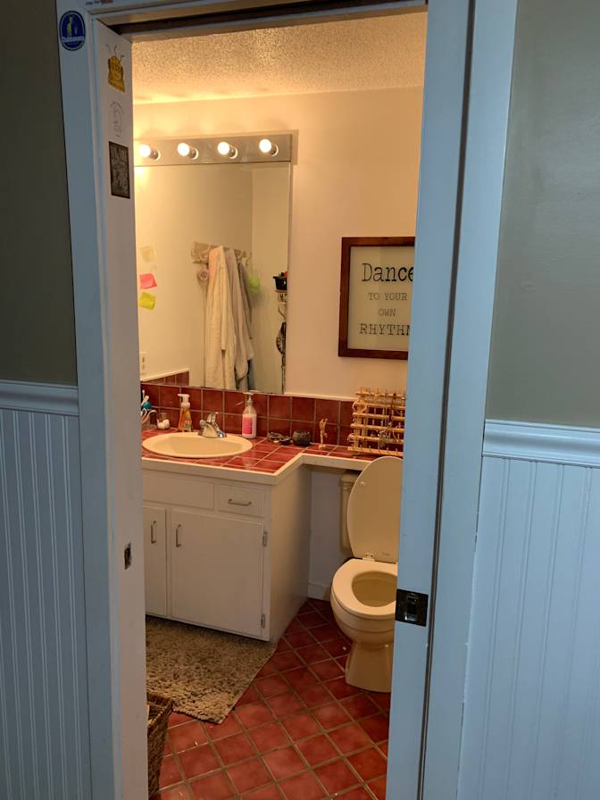Donovan's room