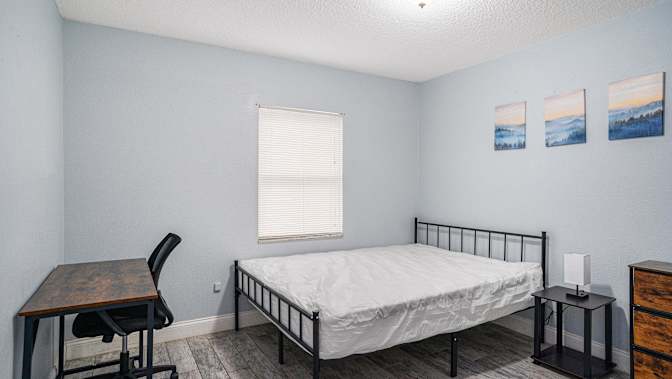 PadSplit's room