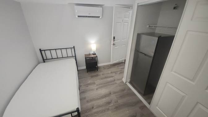 Amanda's room