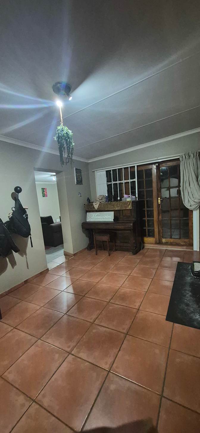 Rucardo's room