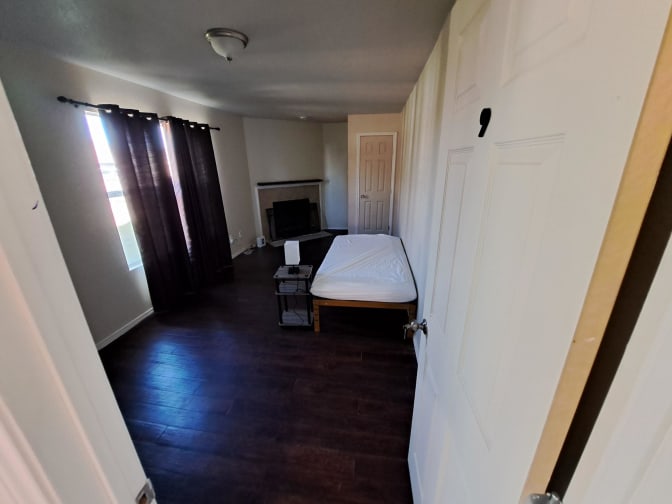 PadSplit's room