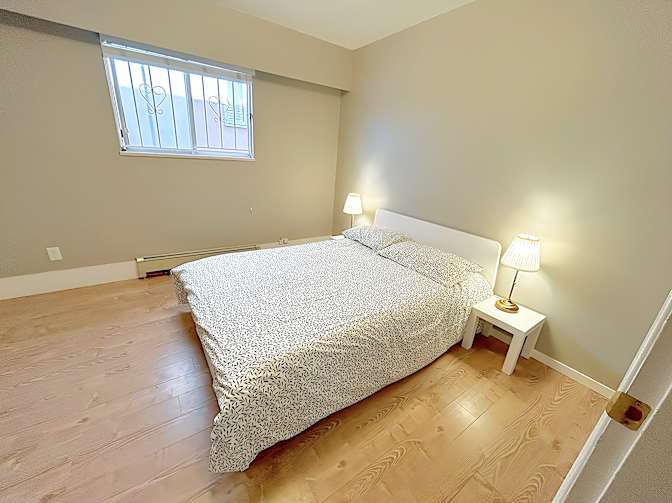 Shirin's room